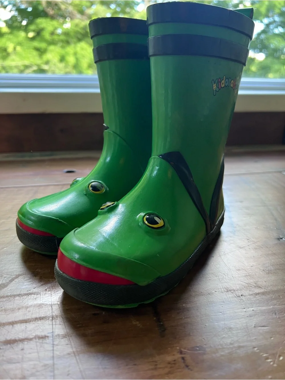 Kidorable Green Frog Rain Boots Size C10 or 10T